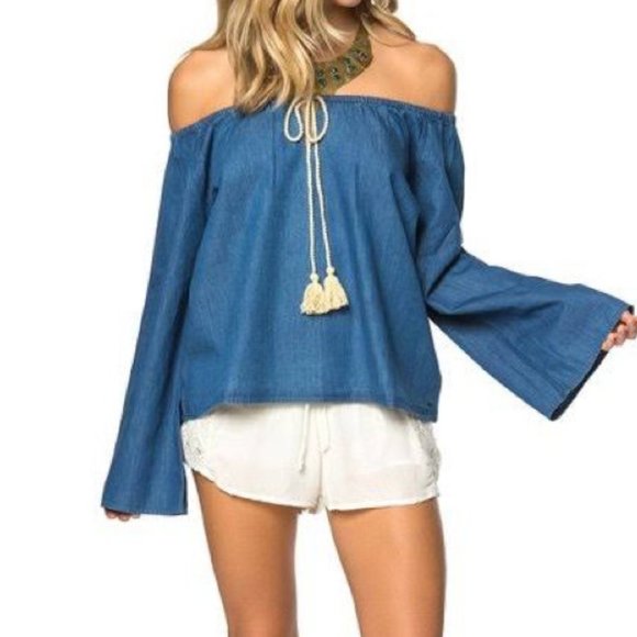 O'Neill Tops - O'Neill Chambray Offshoulder Blouse, L